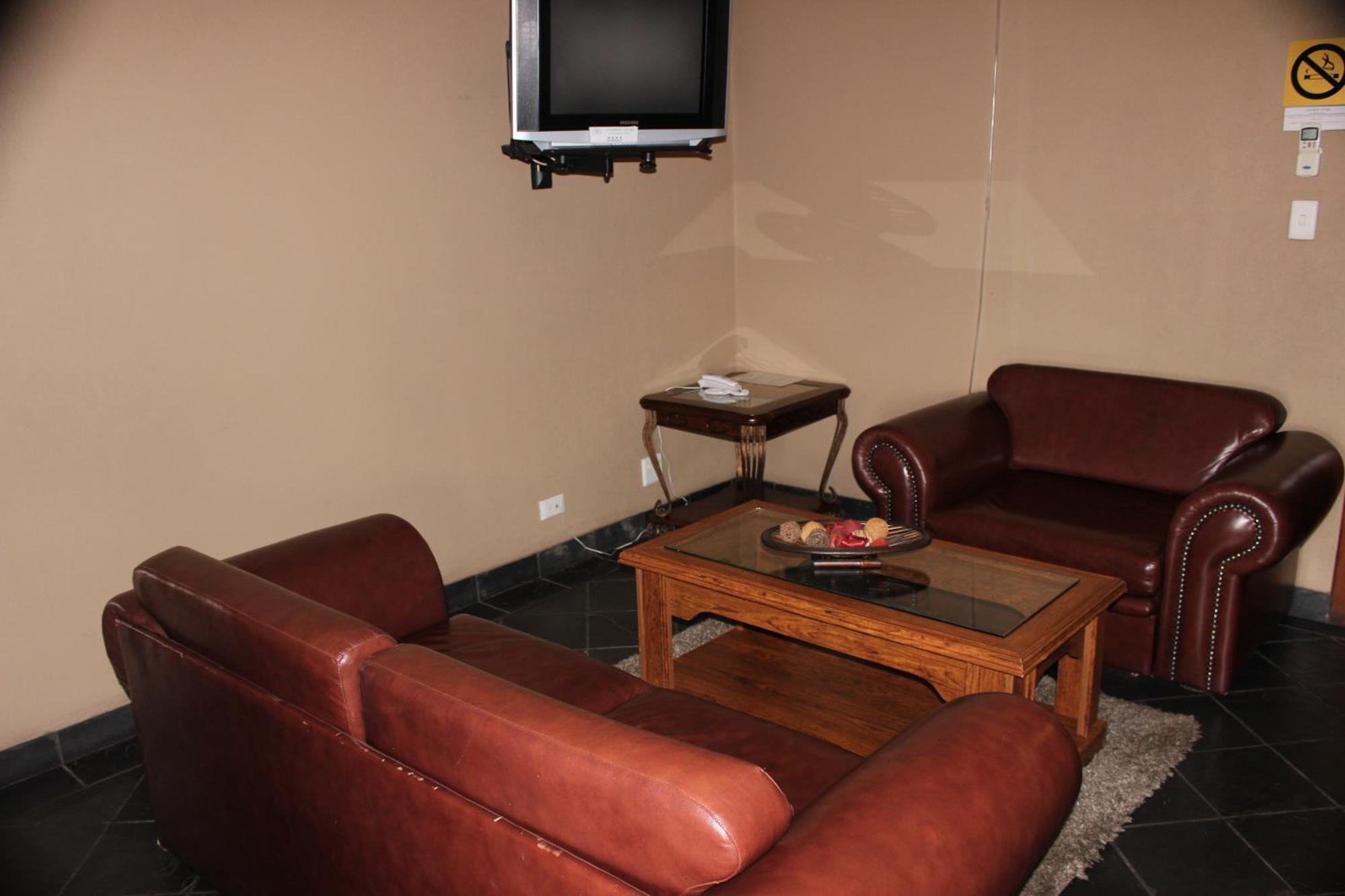 Picanha Grill Guest House & Events Venue Nigel Quarto foto