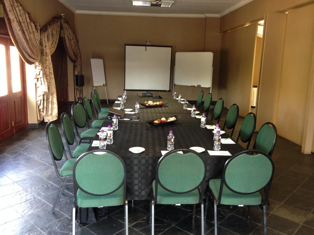 Picanha Grill Guest House & Events Venue Nigel Exterior foto